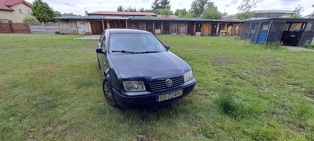 VW Bora 2.0 AZJ • 2002 r. • LPG • Klimatyzacja
