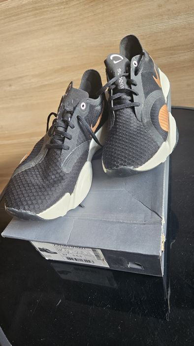 Кросовки Nike летние