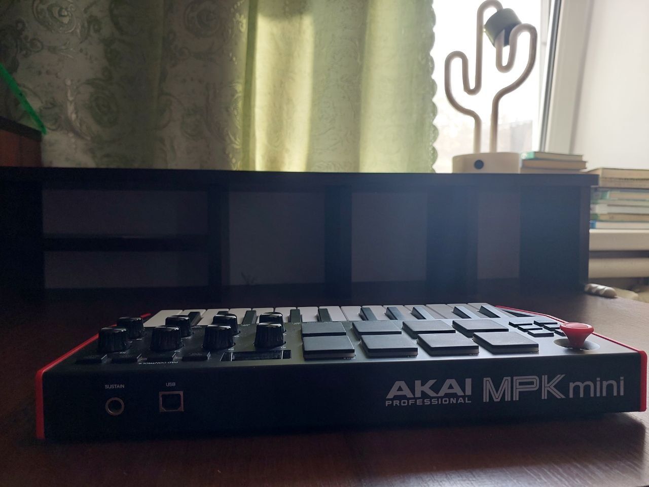 MIDI контролер AKAI MPK Mini MK3