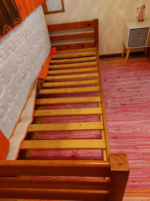 cama de solteiro