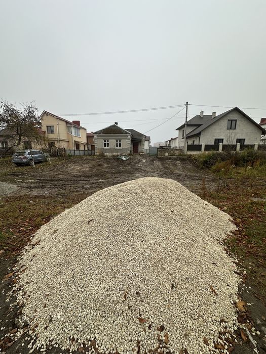 Оренда будинку по вул. Бережанській 25