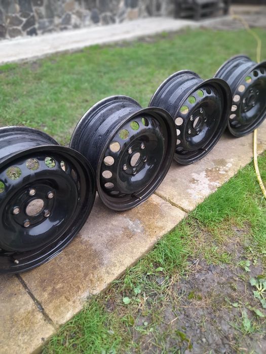 Диски металеві R15  5*112