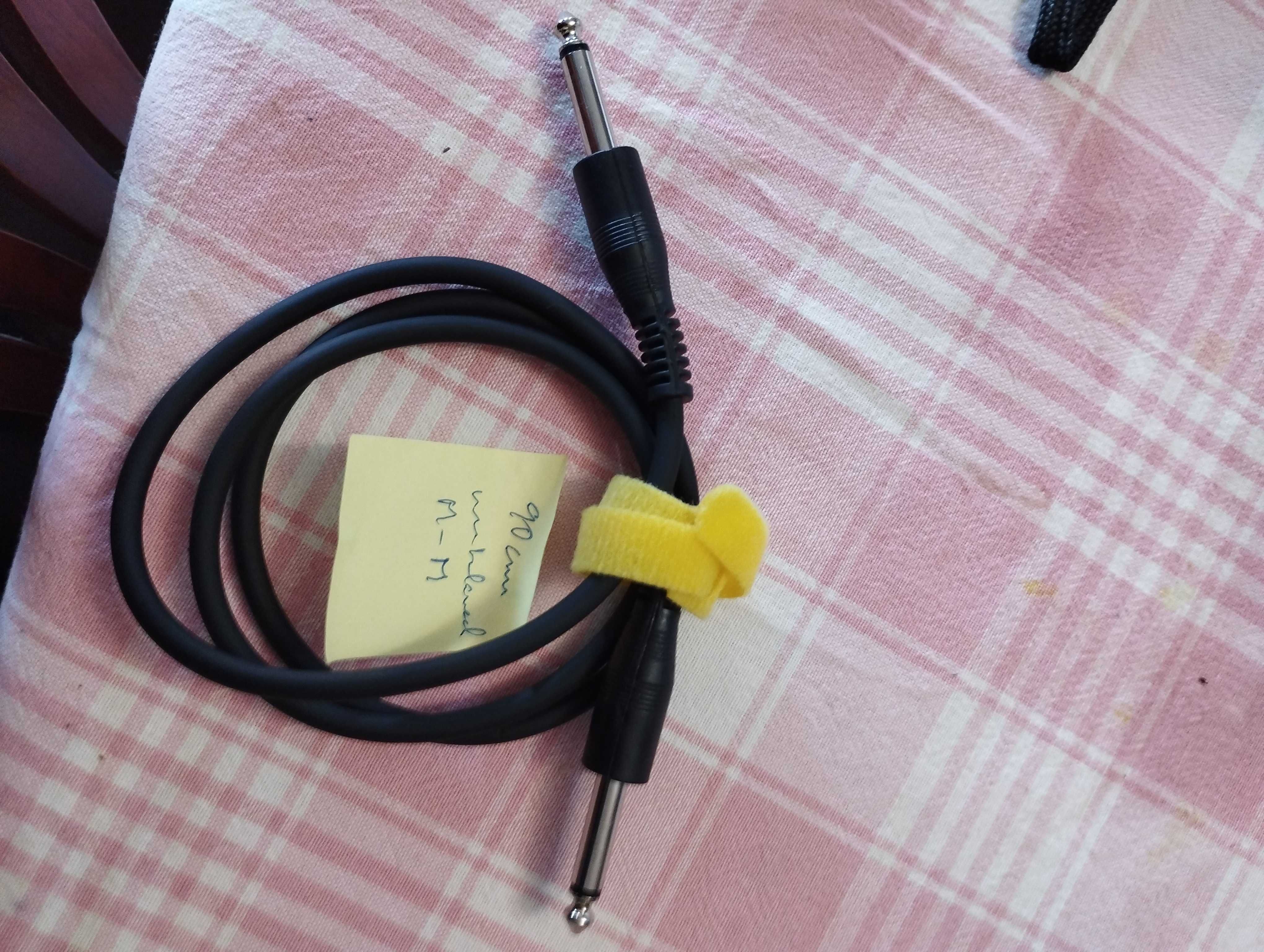 Cabos audio e MIDI profissionais (para instrumentos de música)