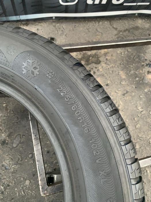 Шини 225/60 R16 пара Kumho зима 6,6мм, 2022р