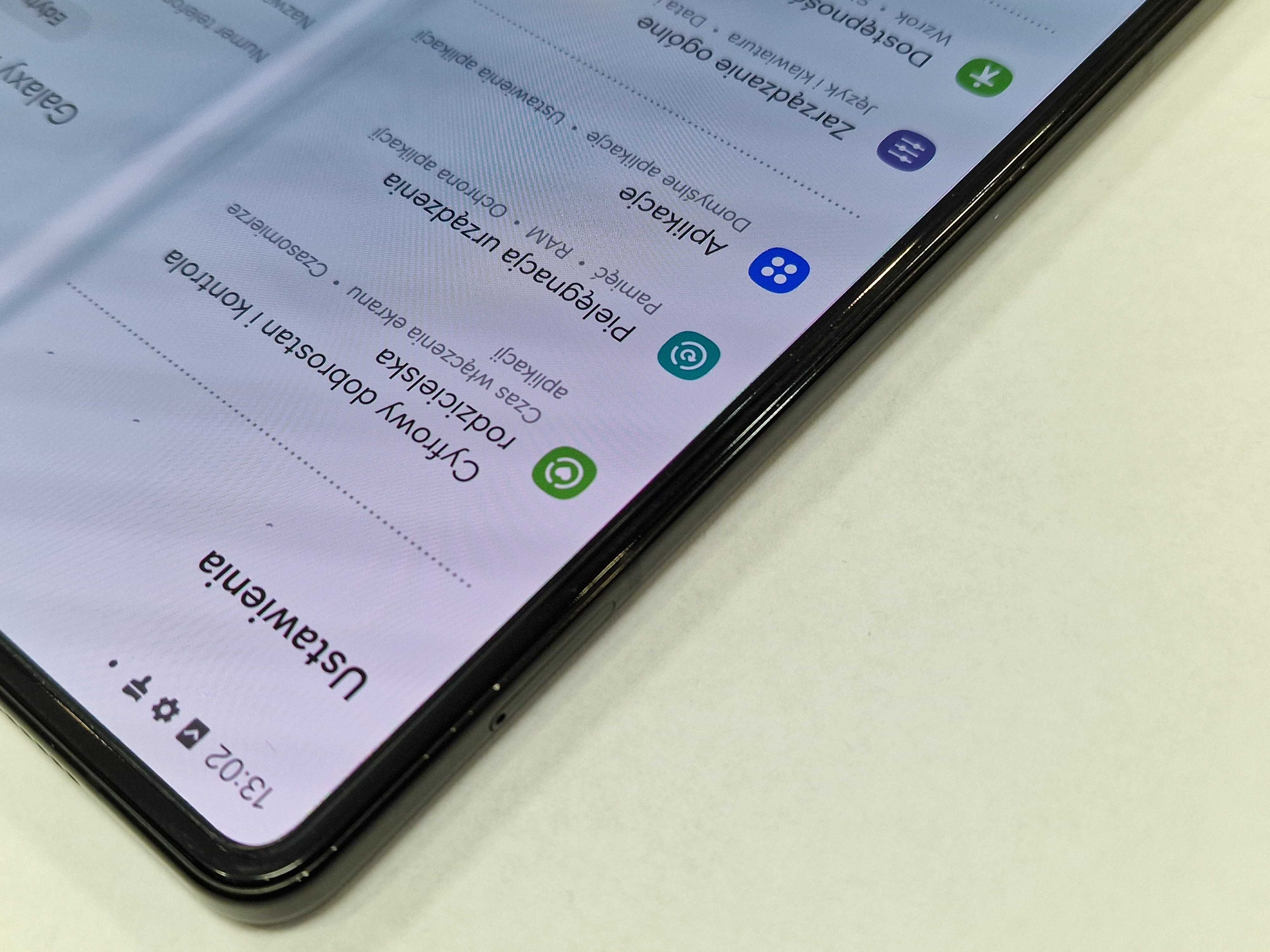 Samsung Galaxy Z Fold3 5G/ 12GB/ 512GB/ Phantom Black/ Grade A- + łado