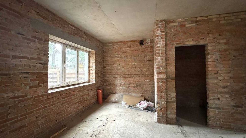 Дуплекс 120 м² із терасою та паркомісцем у затишній частині Бучі