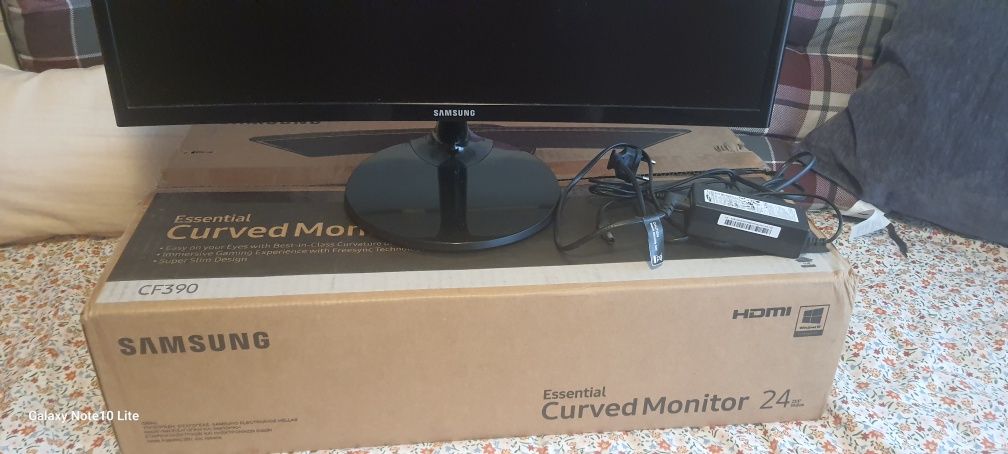 Monitor curvo Samsung CF390 23.5" LED FullHD FreeSync Curvo