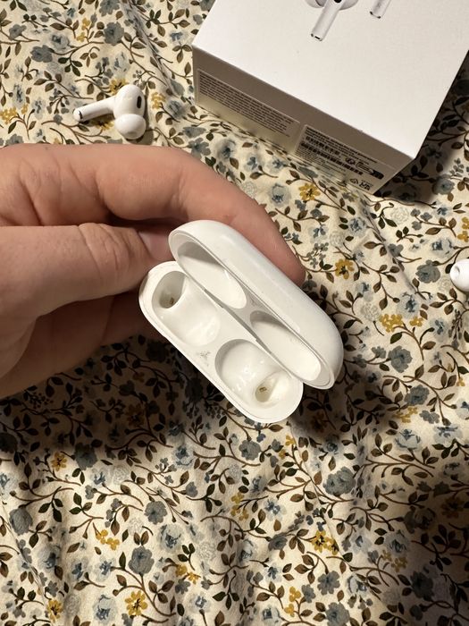 Apple airpods pro 2