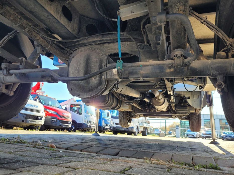 iveco zwyżka podnośnik koszowy 27 m multitel cmc tb260 socage renault