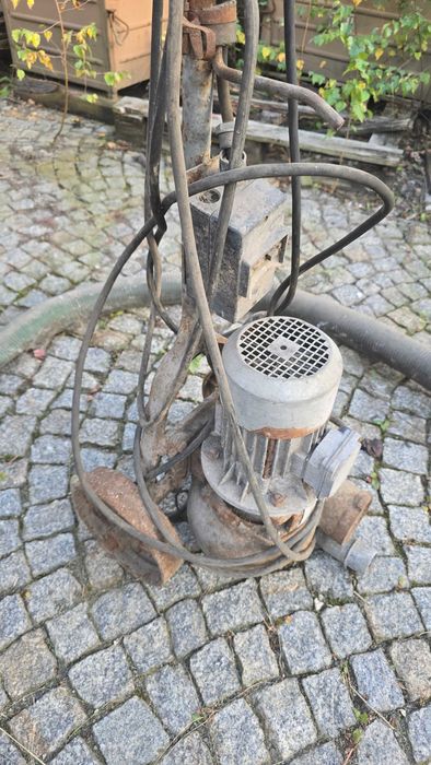 Pompa do wody brudnej, szamba, gnojówki Silnik 400v na siłę Mocna