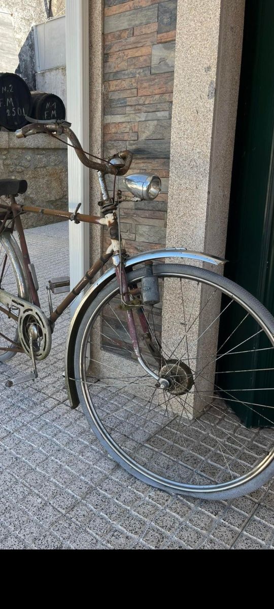 Bicicleta antiga