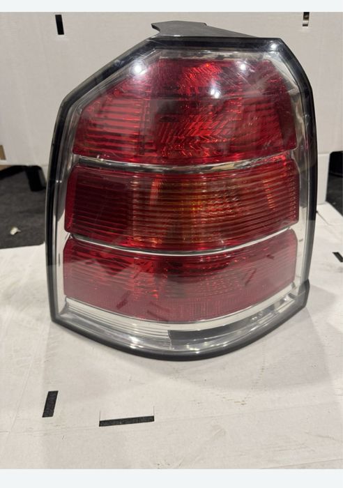 Стоп фара на Опель Зафіра 2007