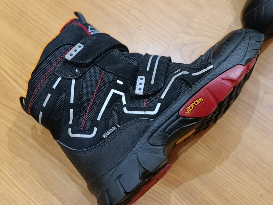 Зимові сапожки для хлопчика