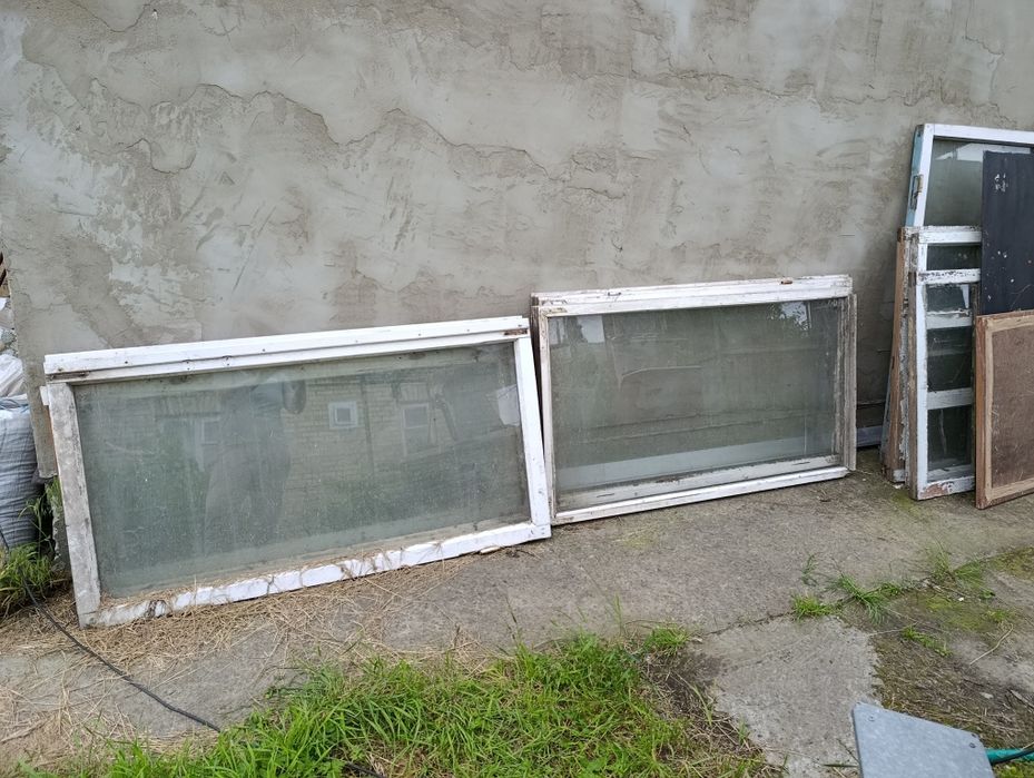 Безкоштовно дерев'яні рами , двері