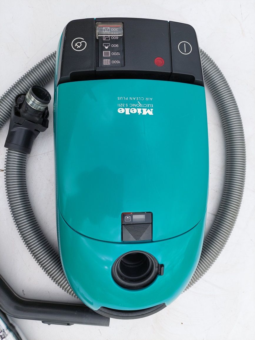 Odkurzacz miele s321i