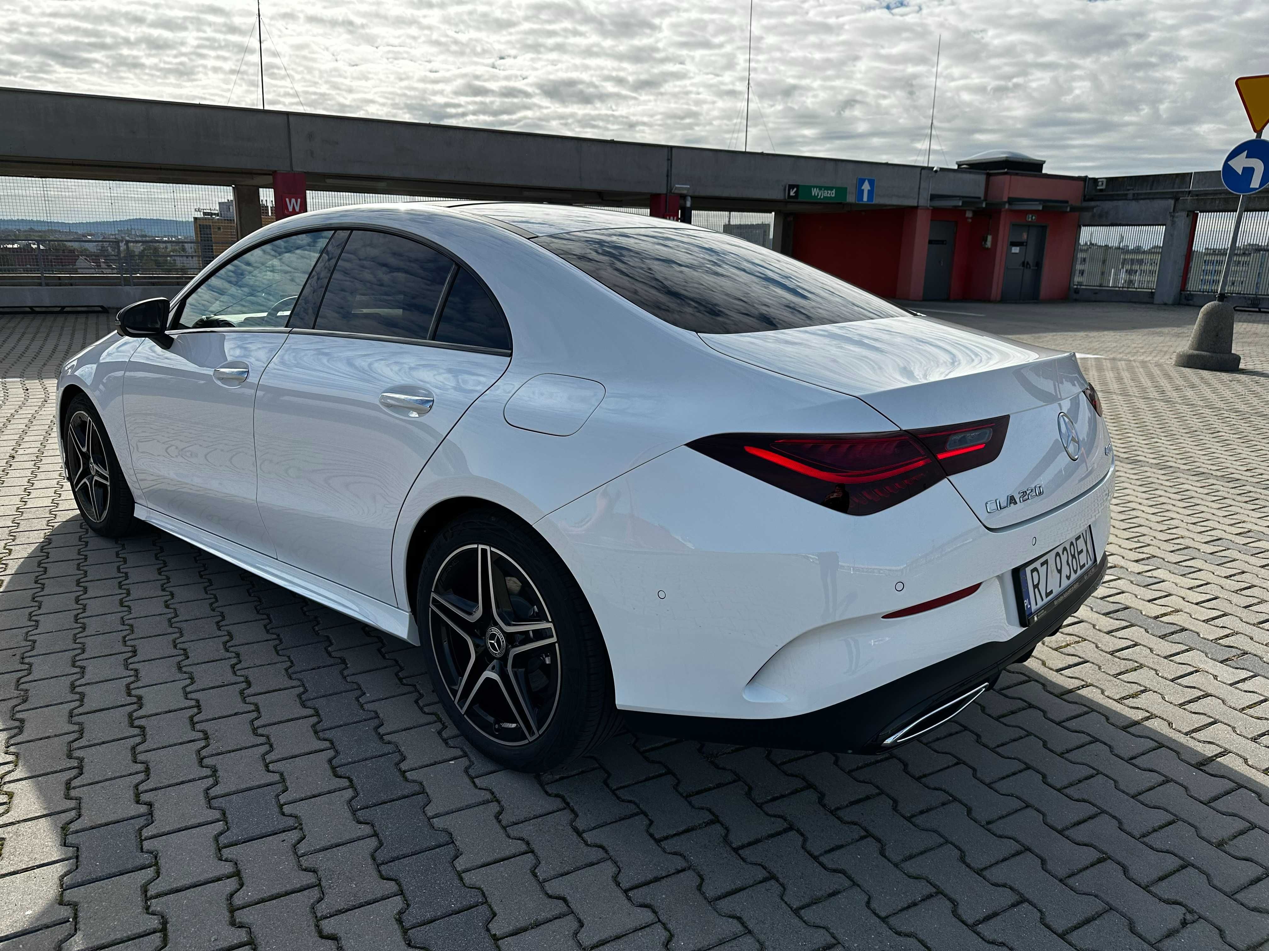 Mercedes- Benz CLA 220 4MATIC AMG Wynajem długoterminowy