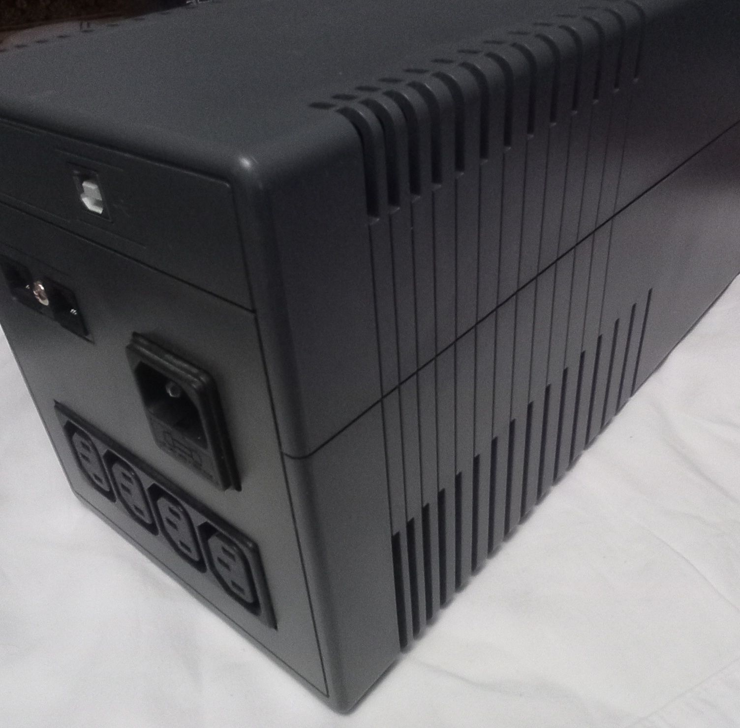 ИБП Socomec 1000
