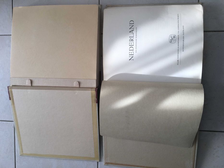 Selos do marido, LARANJAS MECANICAS, chegamos agora, estão quentinhos