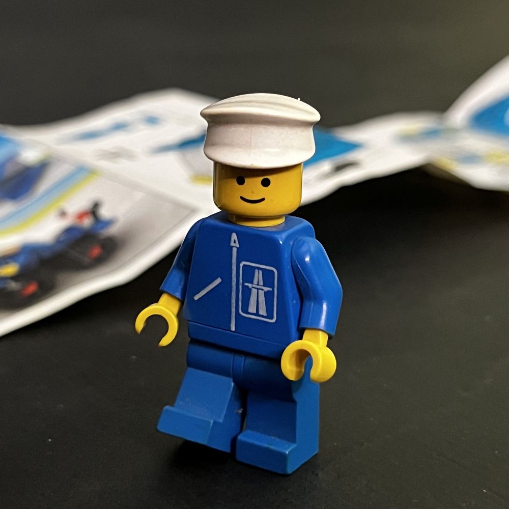6653 LEGO Pomoc drogowa