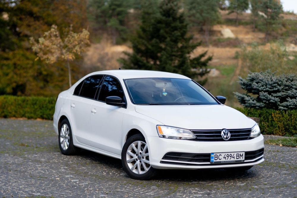 Автомобіль Volkswagen Jetta 2015