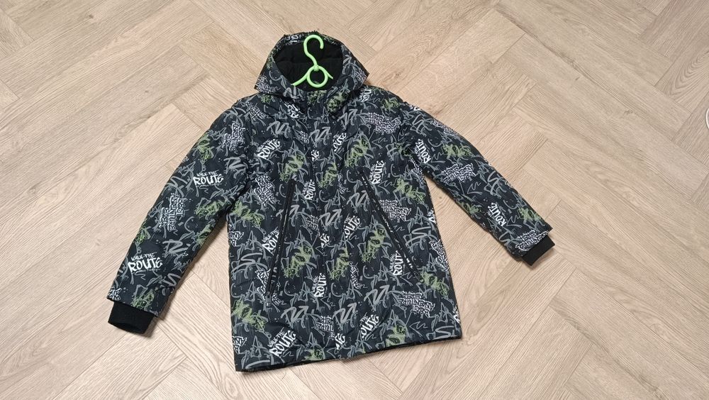Куртка зимова lcwaikiki 140-146 10-11років