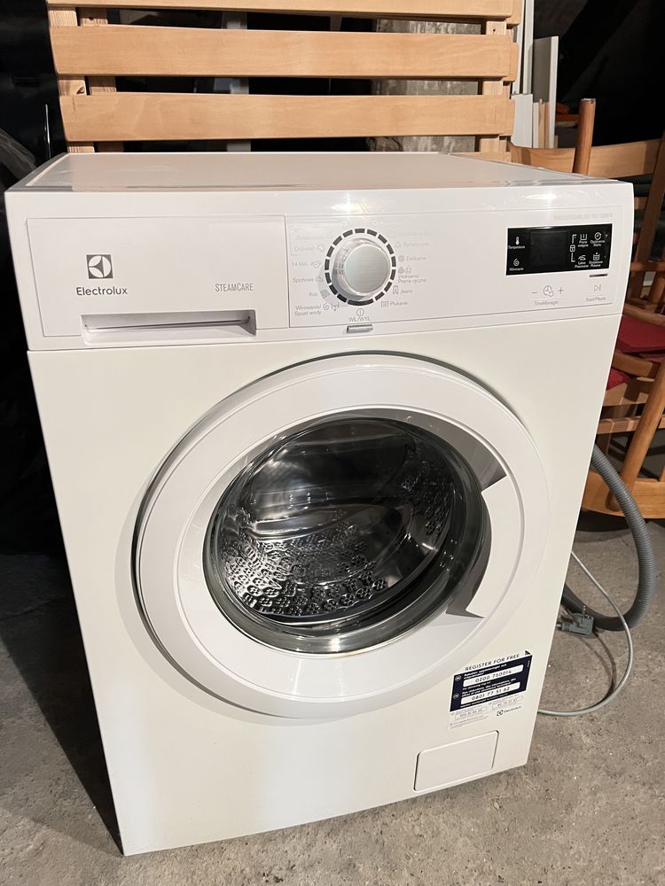 Pralka electrolux 7kg EWF1276GDW