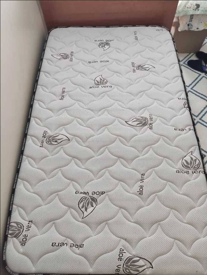 Cama + estrado + colchão