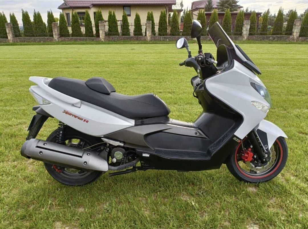 Kymco x-citing 300i WTRYSK '08 rok 29000km jestem właścicielem 3 lata