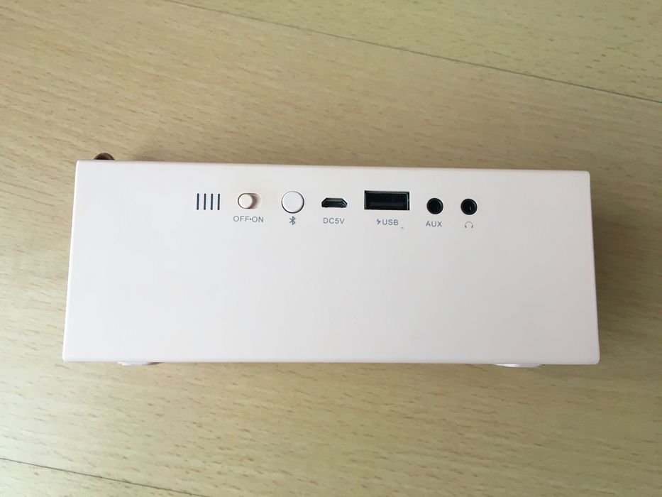 Coluna portatil rosa