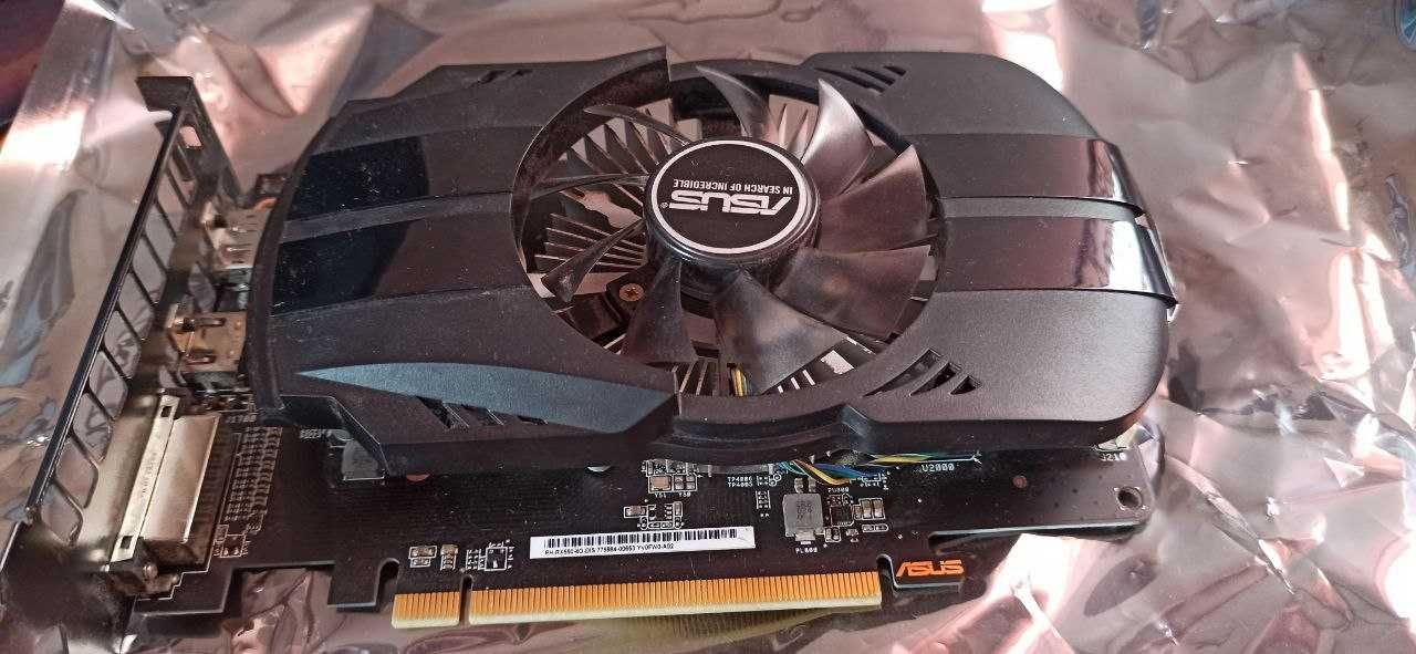 Відеокарта Asus PCI-Ex 3 Radeon RX550 4GB(в гарному стані)