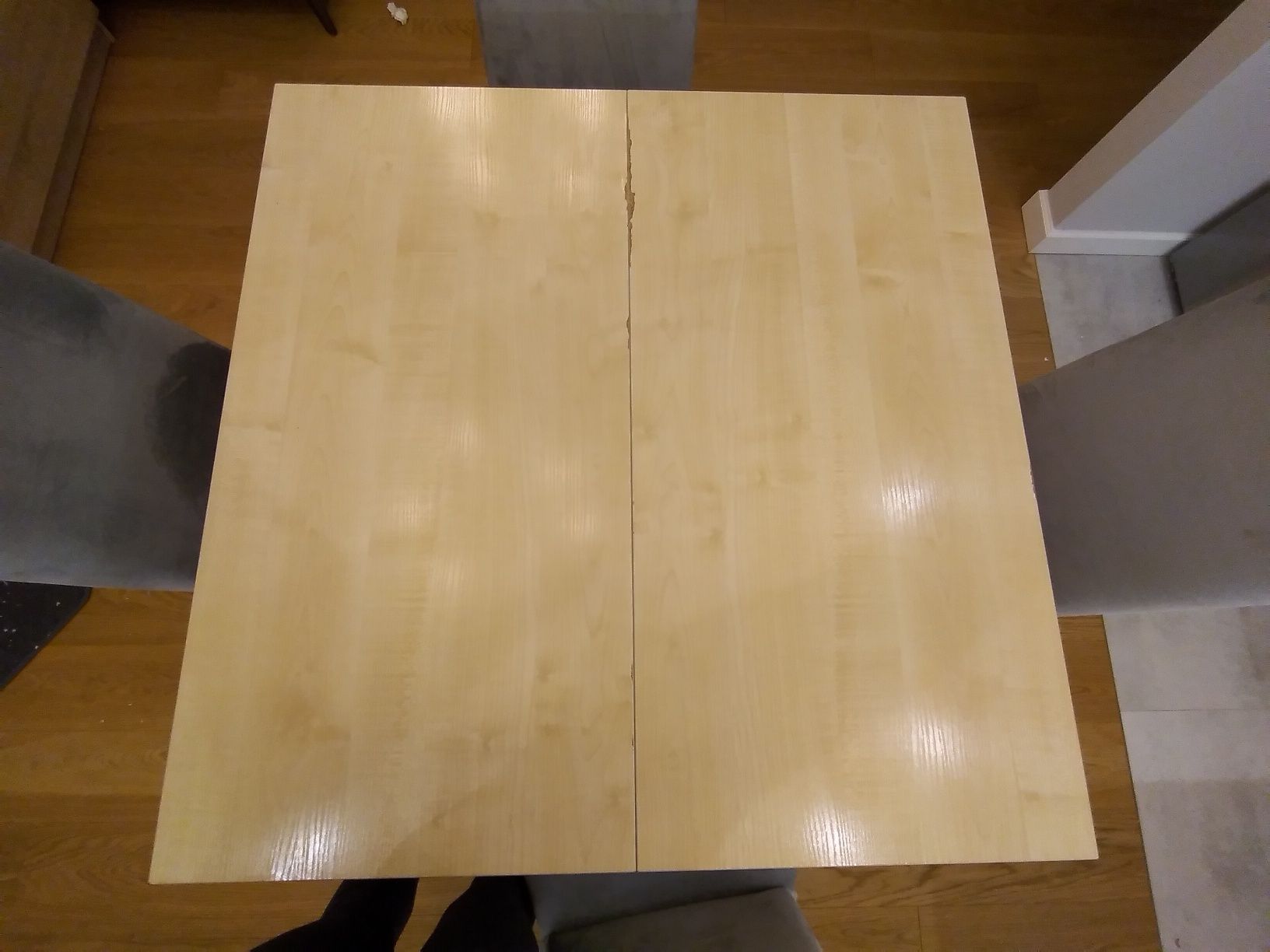 Stół rozkładany 90x90