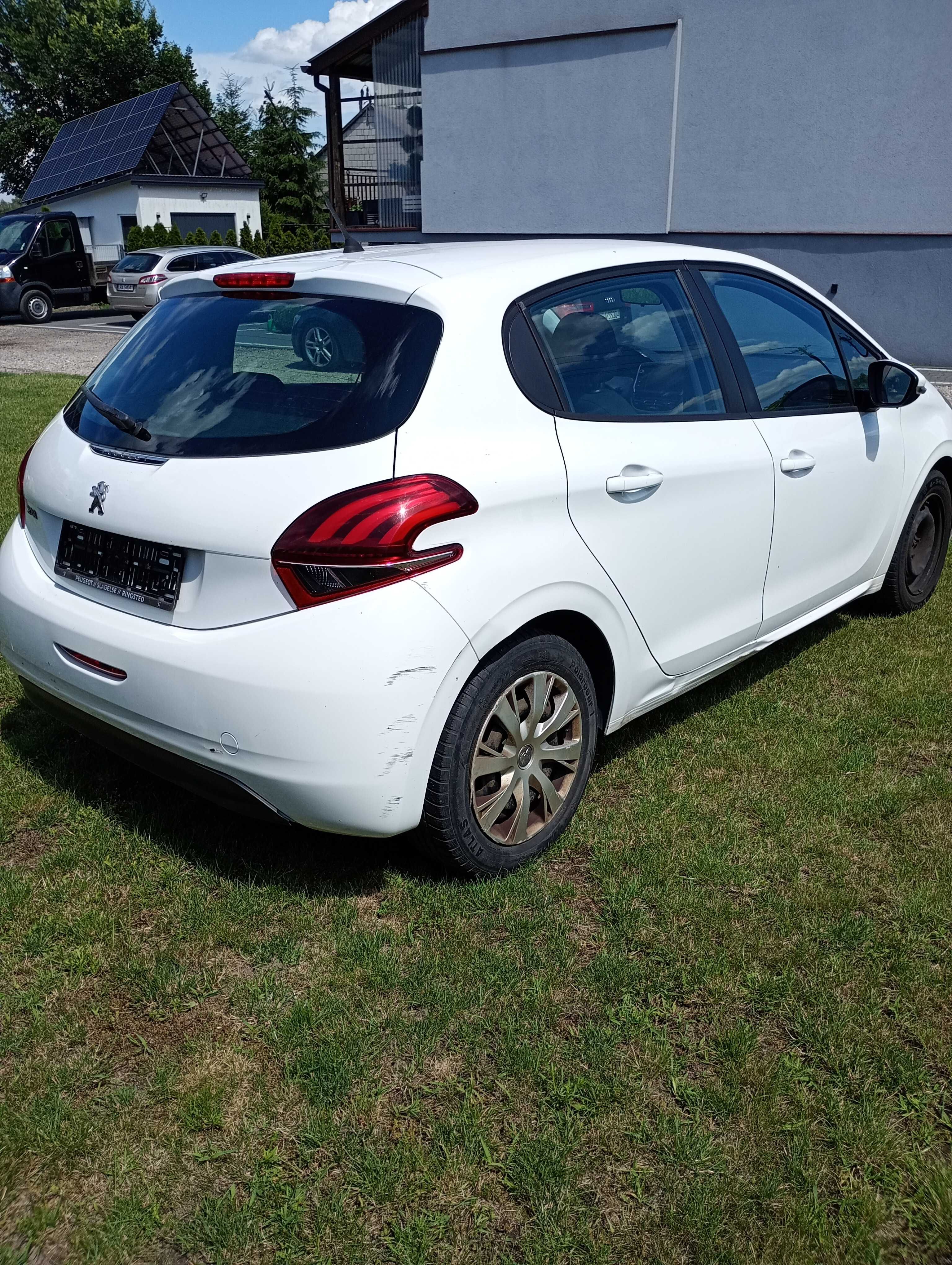 Peugeot 208  1.0 VTI