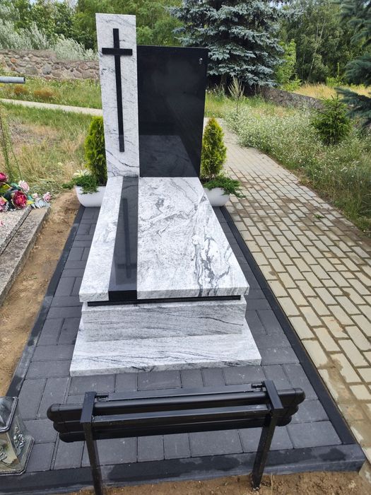 Nagrobki piwniczne, ziemne gotowe wzory oraz na zamówienie.