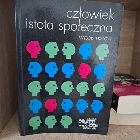 Człowiek istotna społeczna