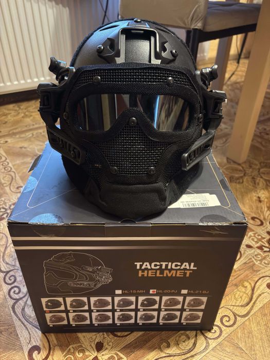 Hełm taktyczny ASG HL-20-PJ z maską