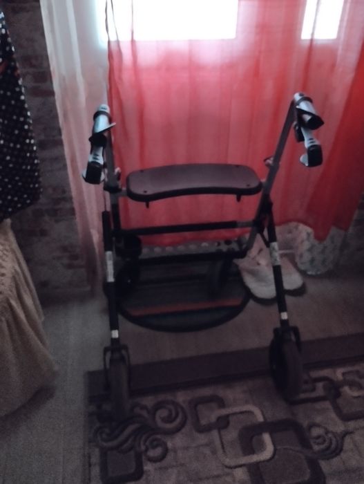 Роллатор ходунки