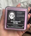 Huda beauty ube birthday cake puder