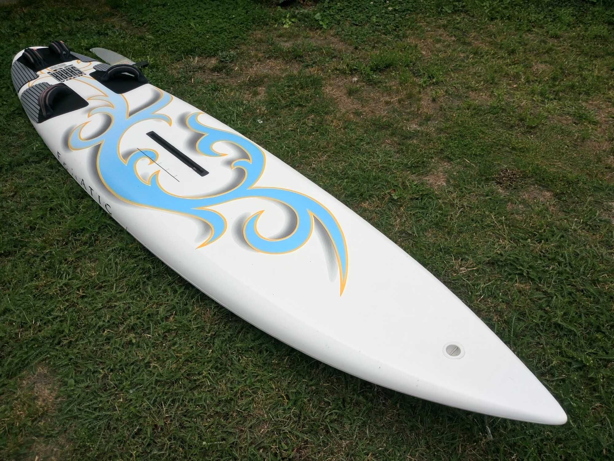 Deska do windsurfingu FANATIC ULTRA SHARK 125L windsurfingowa