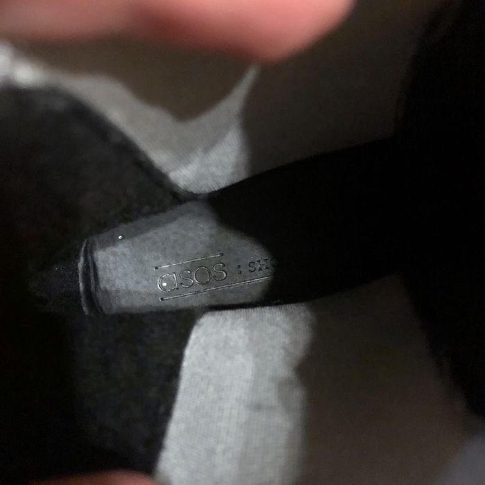 Челсі Asos черевики жіночі на тракторній підошві блискучі срібні 28 см