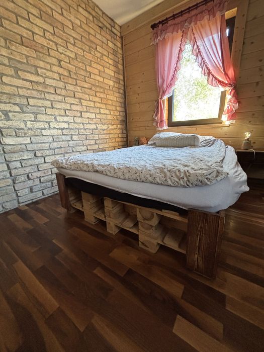 Masywne łóżko z europalet + materac 140x200 styl industrial loft DIY