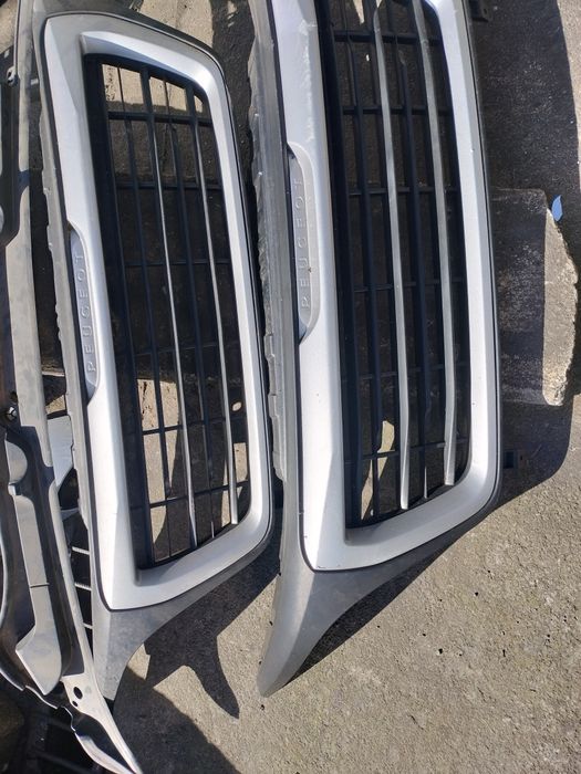 Grelha da frente Peugeot boxer de 2016 até 2023 e. Torpedo