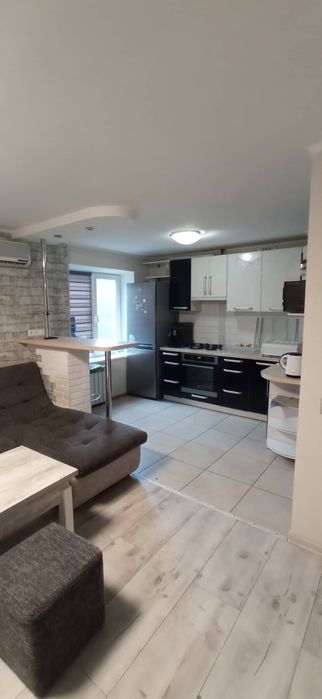 Здам двокімнатну квартиру на Шевченківському