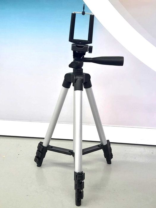Tripé Extensível para Telemóvel ou Câmera Novos