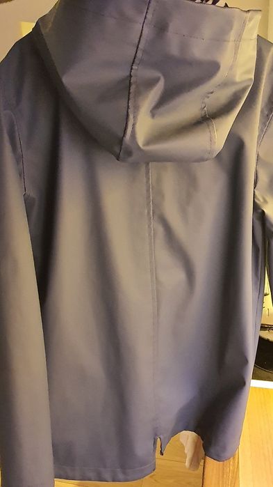 Kurtka przeciwdeszczowa 146 cm