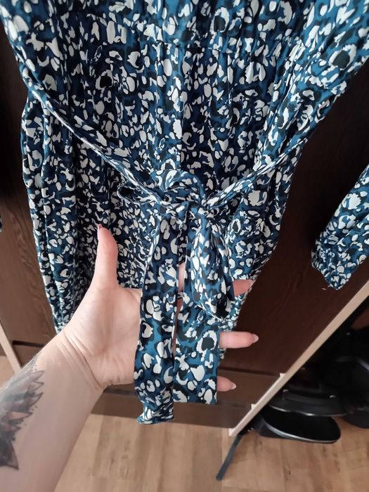 Sukienka w niebieską panterkę Tom&Rose