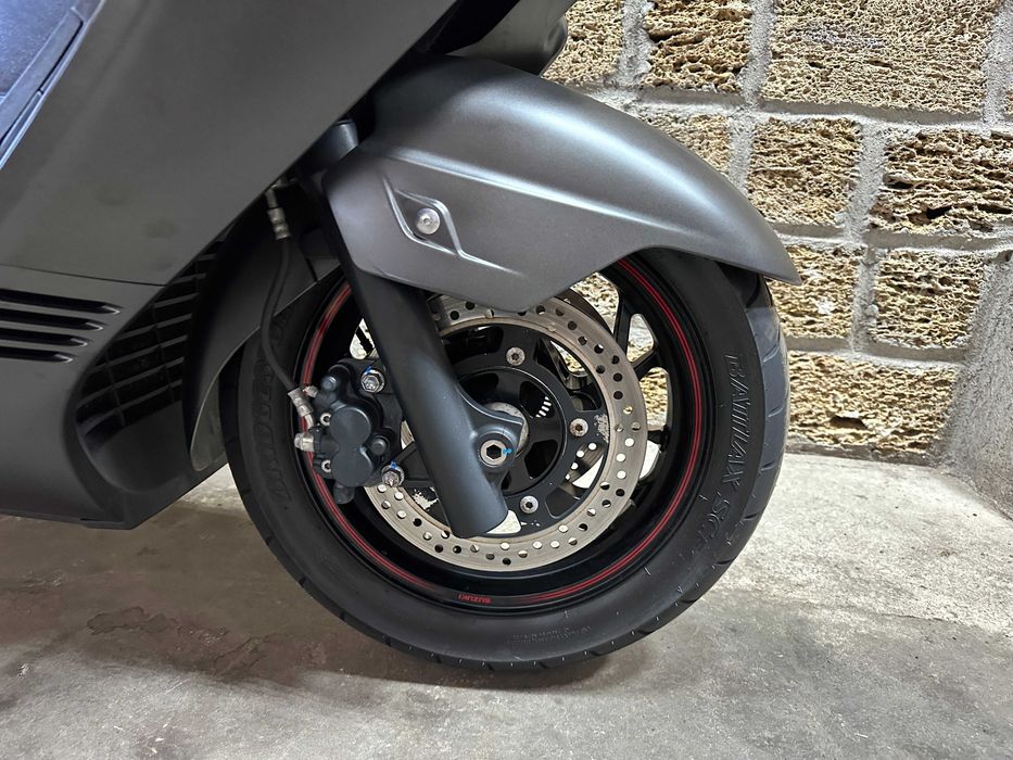 Skywave 400 Сузукі Скайвей