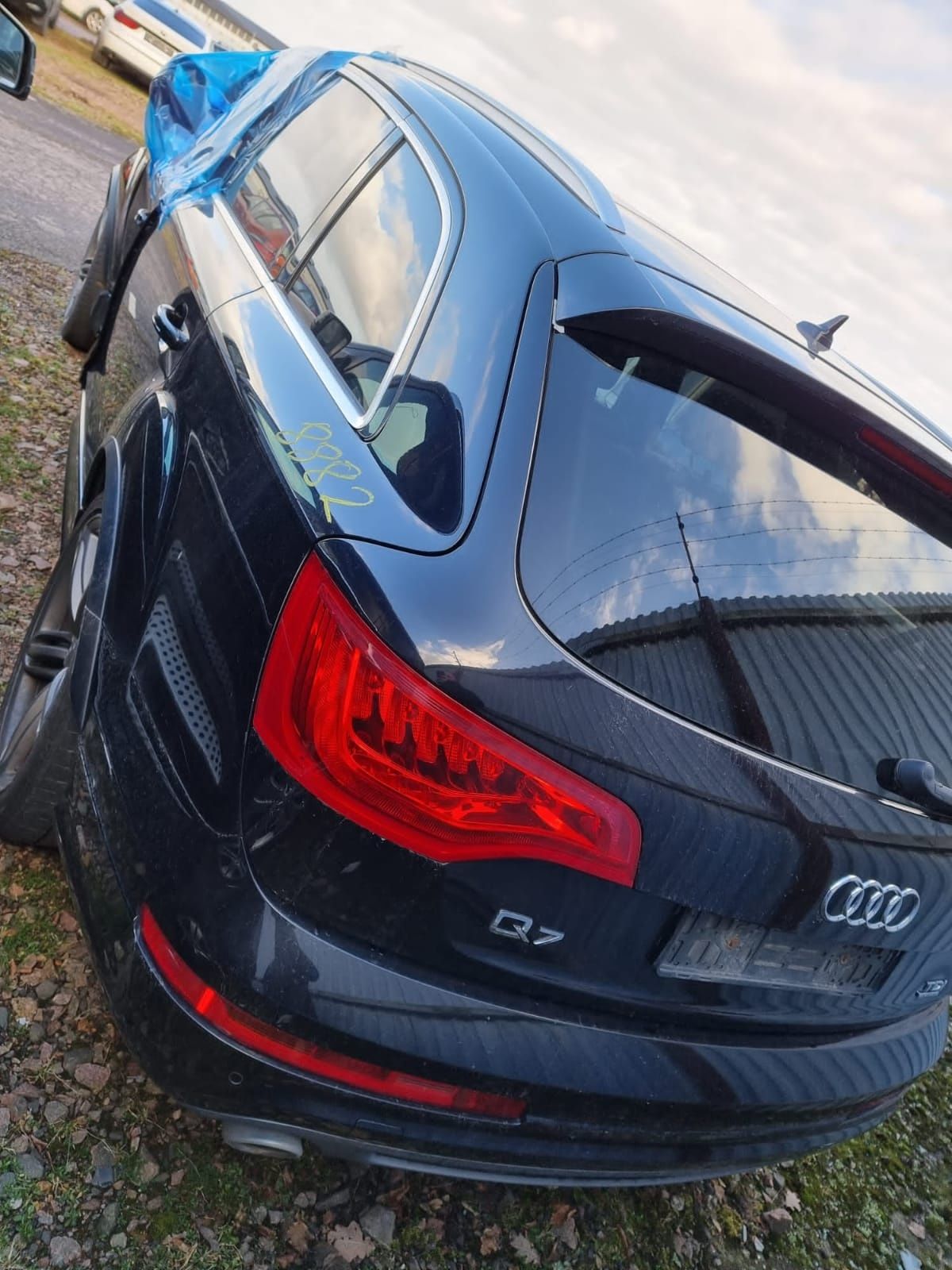 Audi q7 s line   кришка багажника бампер