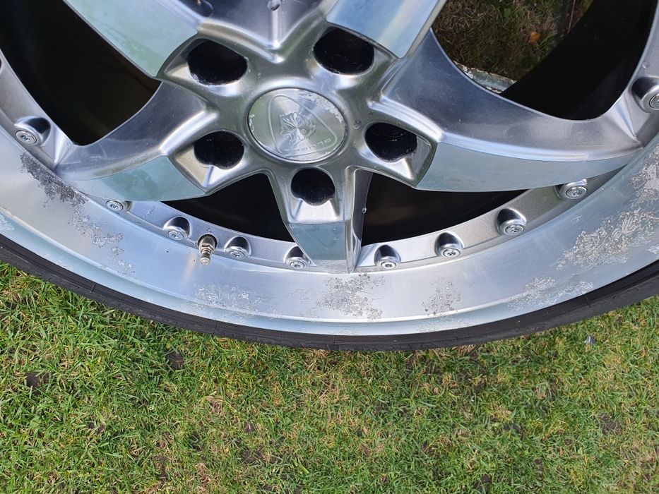 Komplet felg Aluett 18" felgi 5x112 et32 z rantami opony 2 szerokości