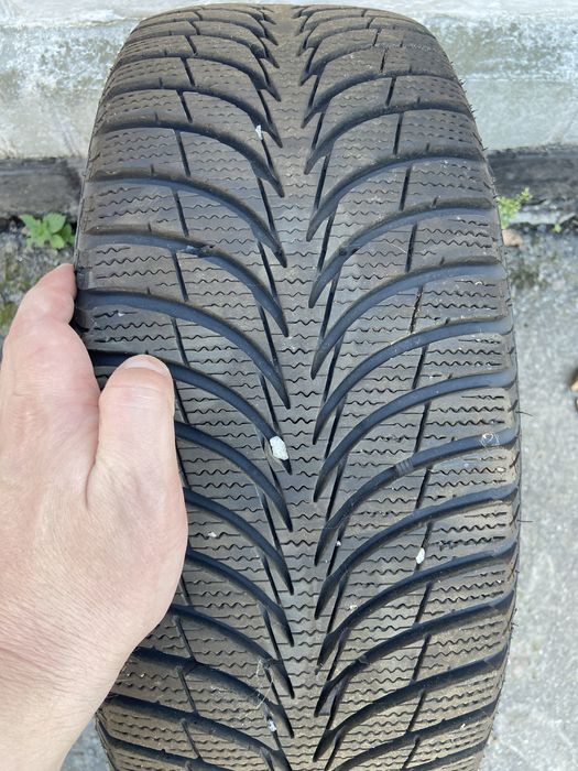 Goodyear UltraGrip Ice+ 205/55 R16