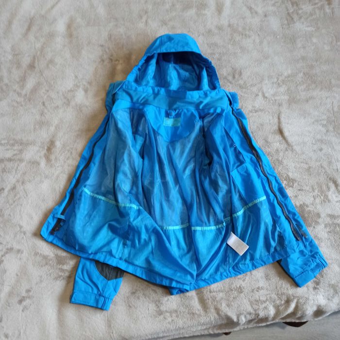 Куртка - Вітровка Mountain Warehouse  дитяча  10-12р. Відмінний стан.